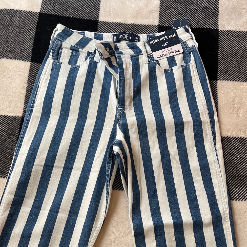 Hollister jeans